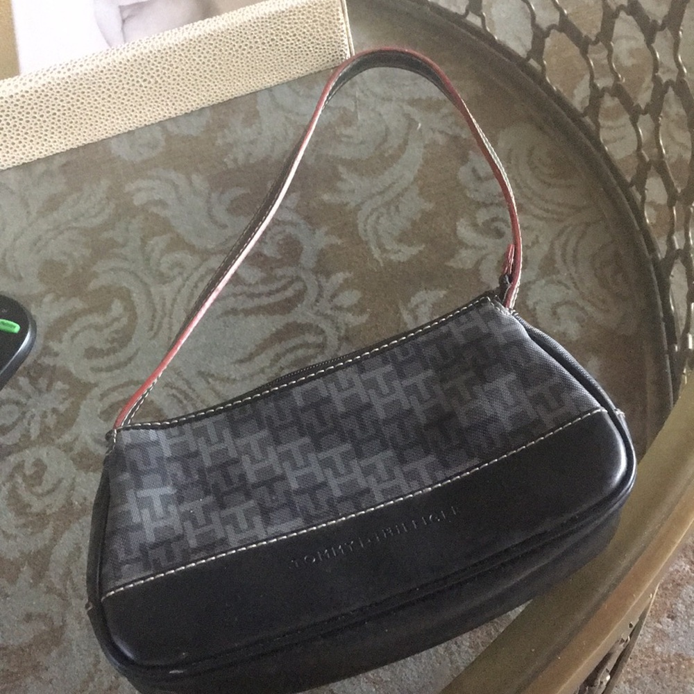 Tommy Hilfiger Purse